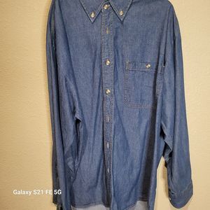 # 28 Mens XL  LA Loving Denium Button Down Shirt